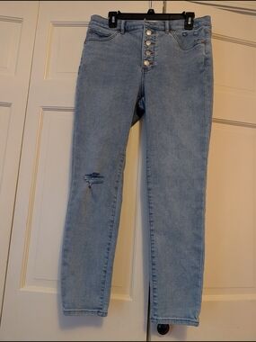 Express High Rise Skinny Jeans with Distressed Knee